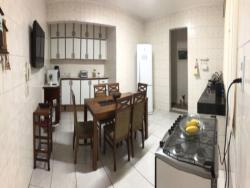 Apartamento para Venda em Santos - 2